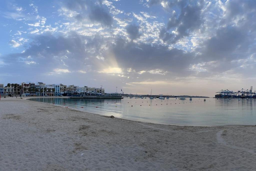 Sunset Apt Modern 1 Bedroom Apt Near The Beach Birżebbuġa Exterior foto